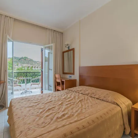 Palmyra Hotel 3*
