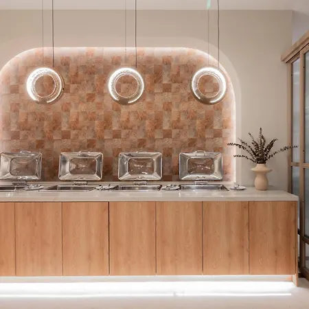 Palmyra Hotell Argassi