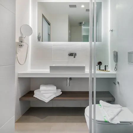 Palmyra Hotel 3*