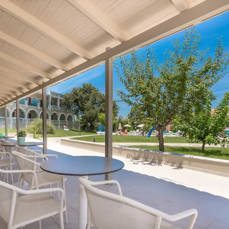 Palmyra Hotel Argassi