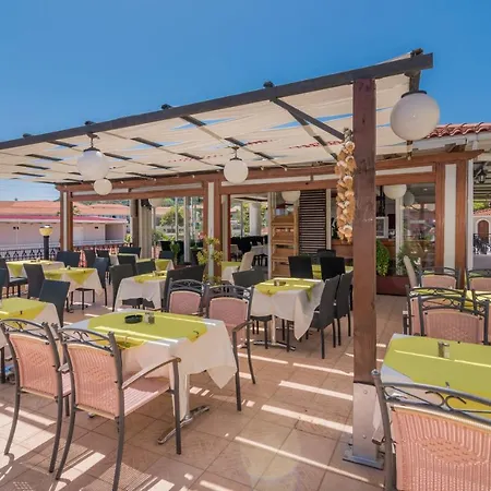 Hotel Palmyra Argassi